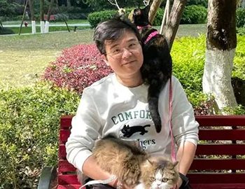 离婚争猫、给宠物留遗产……他们为宠物打官司