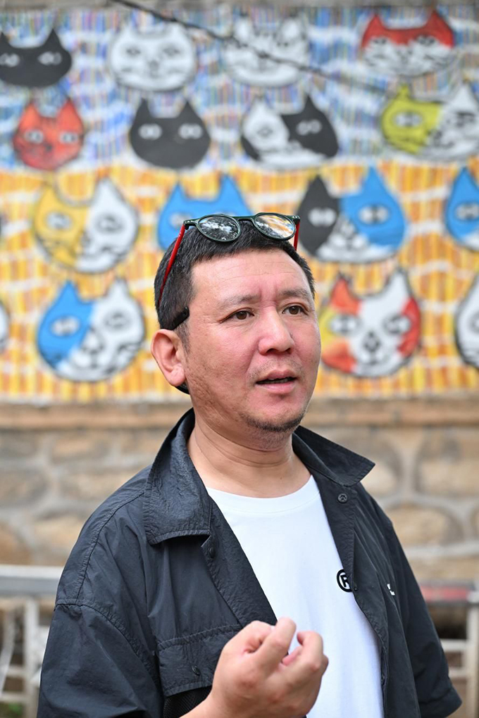 ​​“人搬走了，猫怎么办？” 他给200只猫“建”了座村