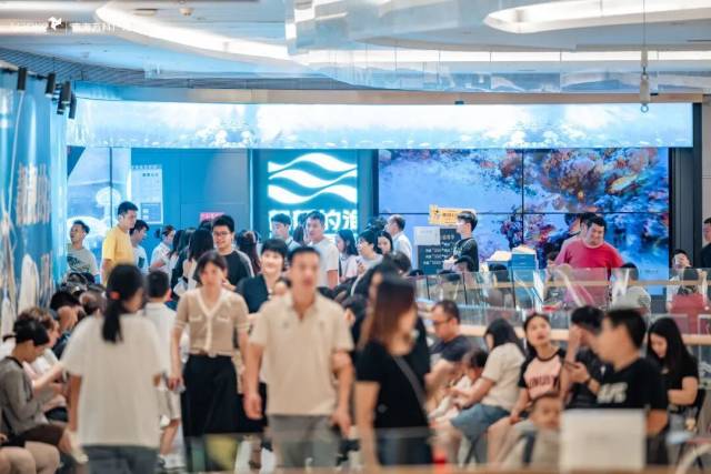 百汪大集结！南海“宠物友好商圈”挂牌，轻松去班味