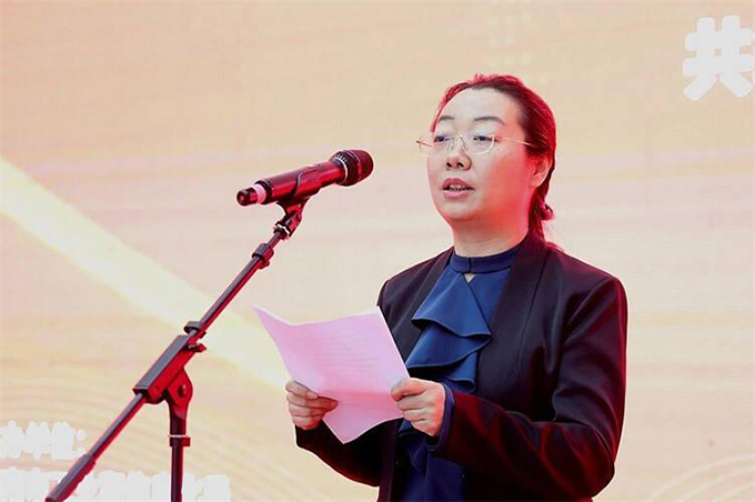济南市泉宠爱宠物产业研究院在济护正式挂牌