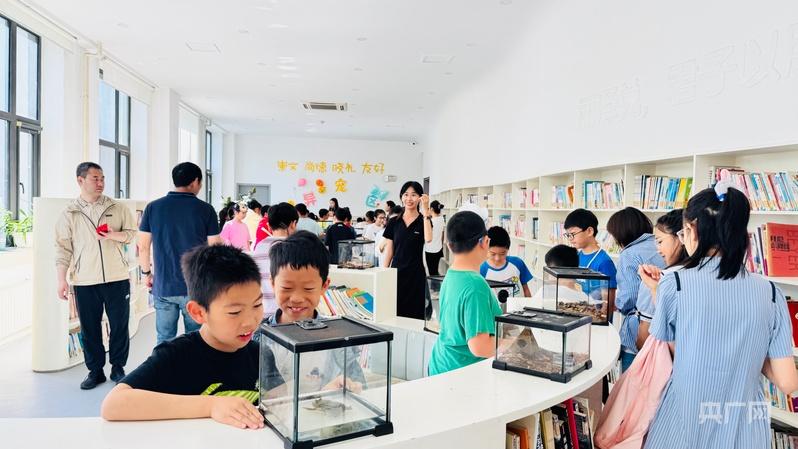 让萌宠遇见童心,北京市丰台区丽泽小学举办第二届宠物节 让萌宠遇见童心,北京市丰台区丽泽小学举办第二届宠物节