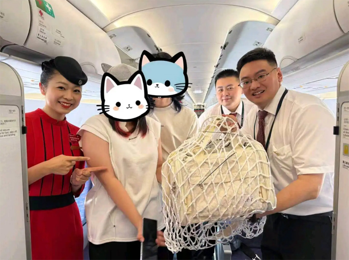 带着“毛孩子”一起飞!暑运期间四川航空推出“宠物进客舱”服务 带着“毛孩子”一起飞!暑运期间四川航空推出“宠物进客舱”服务