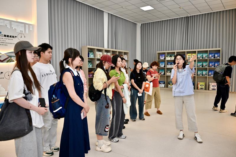 首都高校动保爱心社团“南和行”产业研学与公益对接活动举办 首都高校动保爱心社团“南和行”产业研学与公益对接活动举办